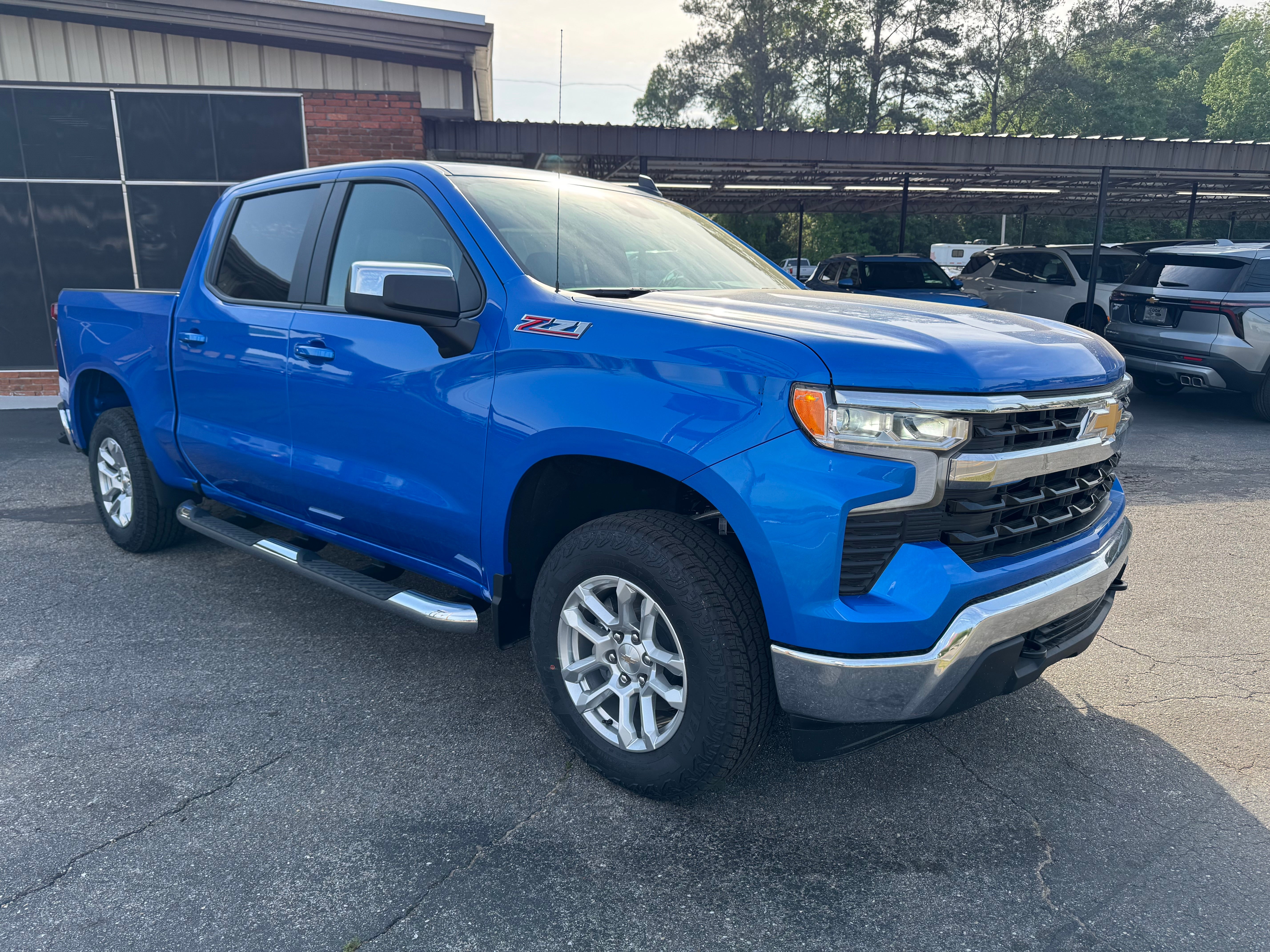 2025 Chevrolet Silverado 1500 LT