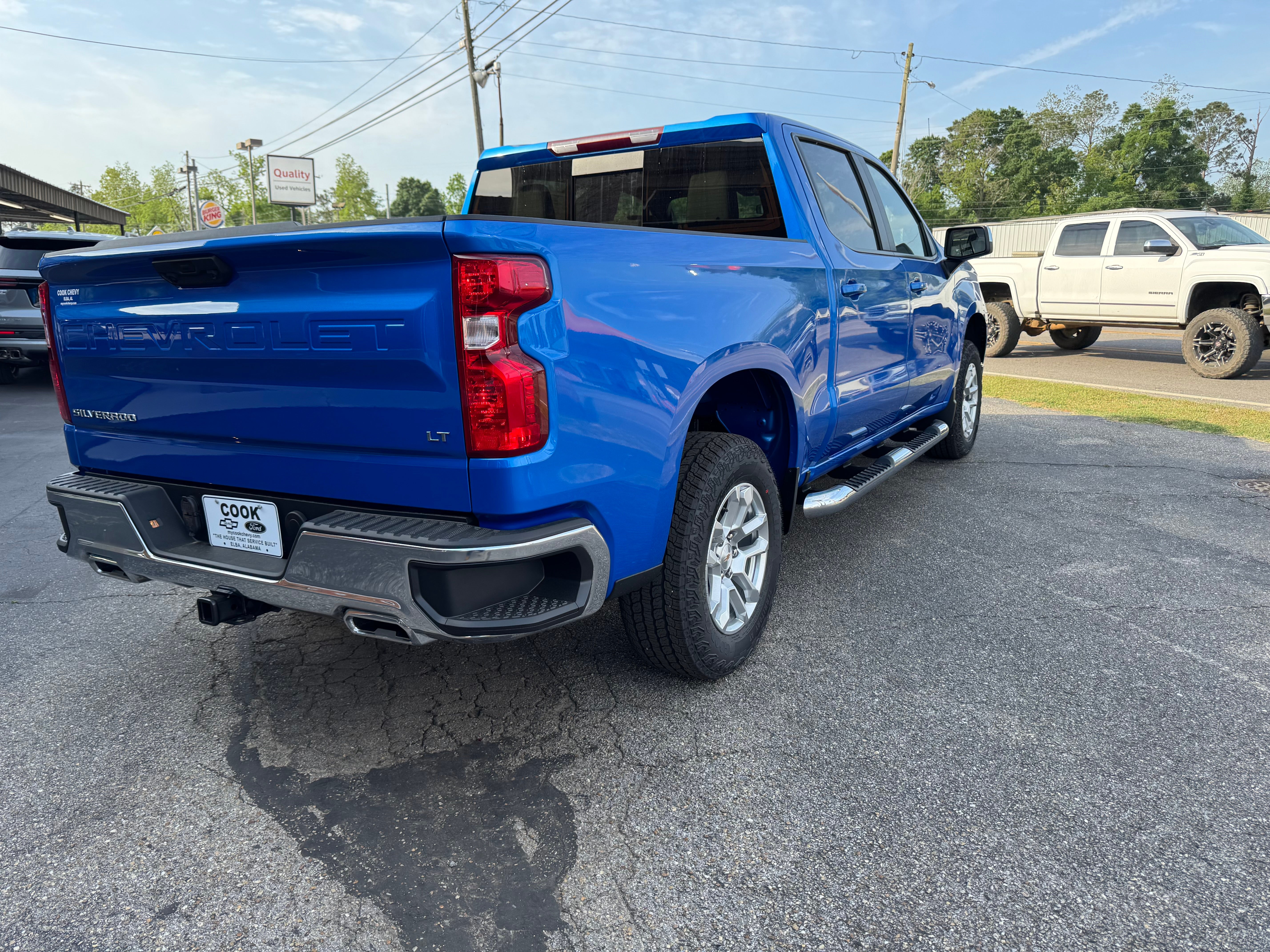 2025 Chevrolet Silverado 1500 LT
