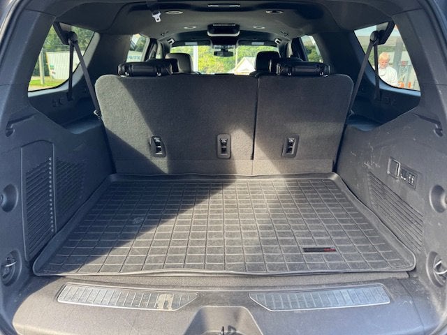 2022 GMC Yukon XL AT4