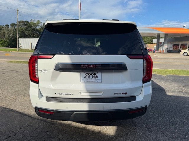 2022 GMC Yukon XL AT4