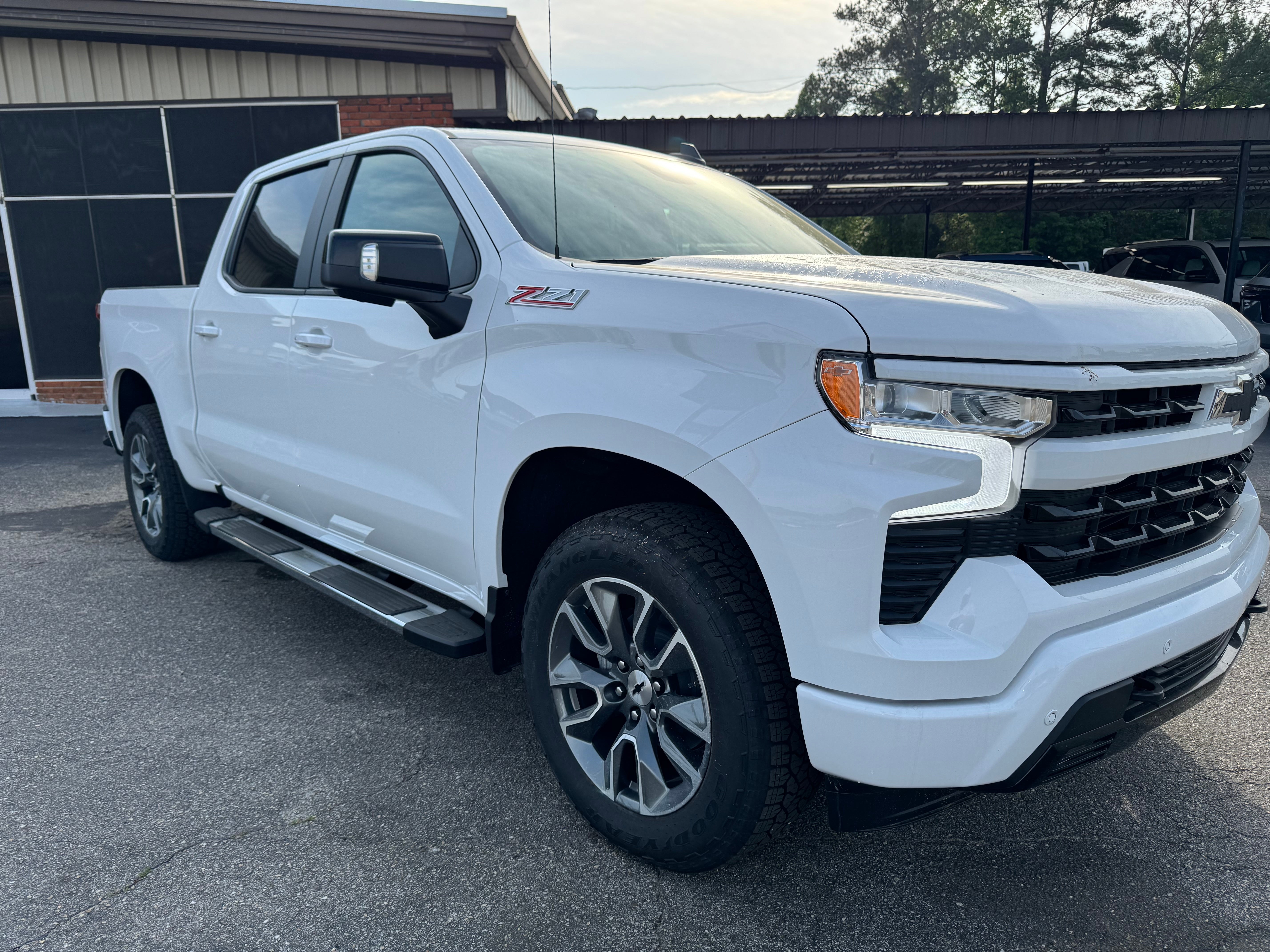 2025 Chevrolet Silverado 1500 RST
