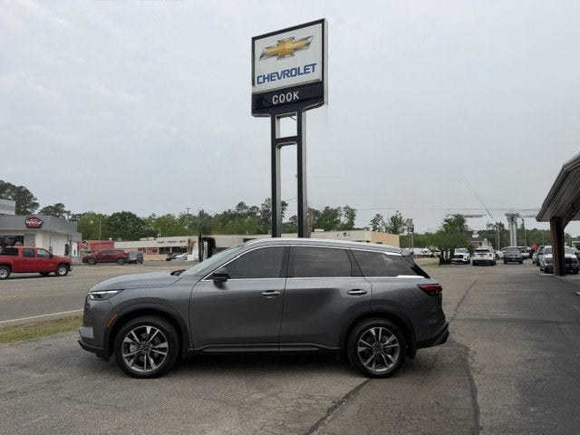 2024 INFINITI QX60 LUXE