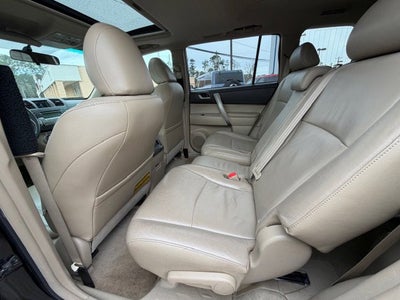 2010 Toyota Highlander SE