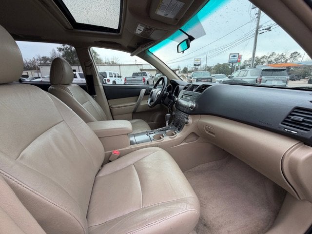 2010 Toyota Highlander SE