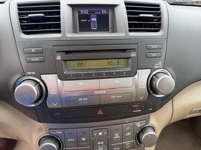 2010 Toyota Highlander SE