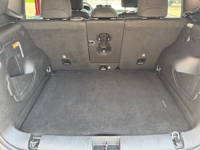 2022 Jeep Renegade (RED) Edition